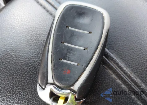 2019 Chevrolet Malibu Lt из США, поврежденный, VIN 1G1ZD5ST2KF164312